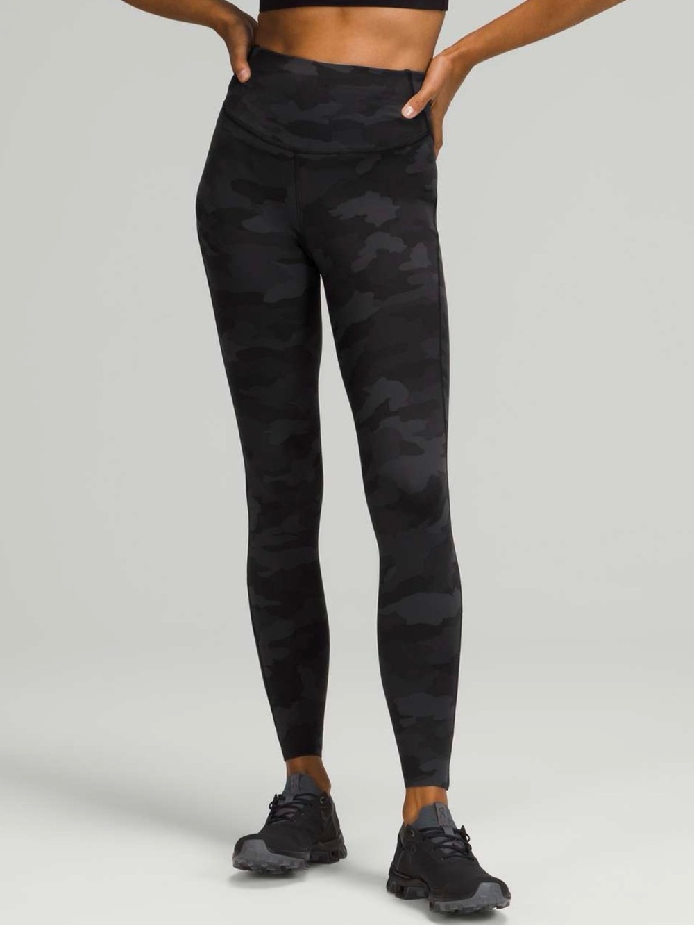 Lululemon Base Pace High-Rise Tight 28"
Heritage 365 Camo Deep Coal Multi 8